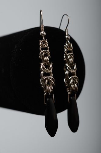 Handmade Ohrringe mit Anhängern - MADEheart.com