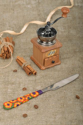 Cuchillo artesanal de arcilla polimérica bonito original accesorio de cocina - MADEheart.com