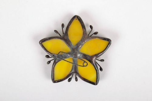 Stained glass brooch Flower - MADEheart.com