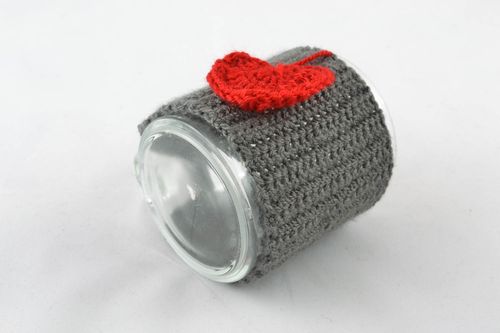 Glass cup with crochet cozy - MADEheart.com