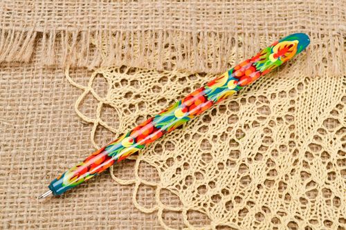 Bemalter handgemachter Kugelschreiber Holz Geschenk Ideen Accessoires aus Holz - MADEheart.com