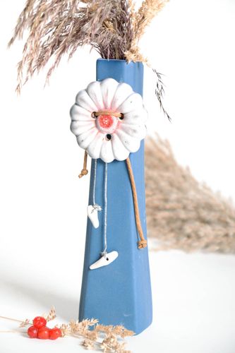 9 inches tall square blue color ceramic handmade vase with white flower 0,88 lb - MADEheart.com