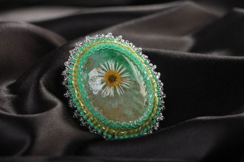 Handmade oval beaded brooch with real flowers and natural agate stone - MADEheart.com