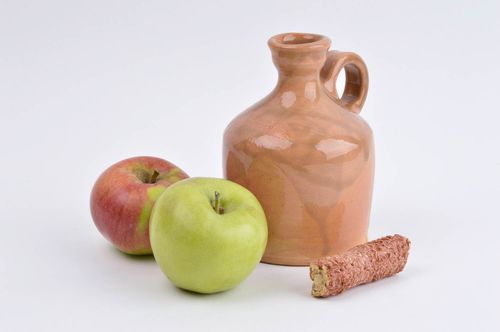 Garrafa de barro hecha a mano para vino botella de cerámica regalo original  - MADEheart.com