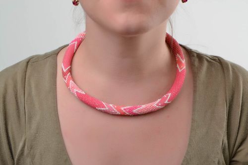 Beautiful homemade short beaded cord necklace of pink color - MADEheart.com