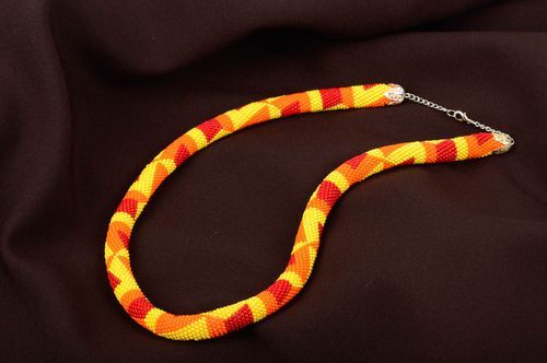 Collier perles rocaille Bijou fait main orange jaune design Accessoire femme - MADEheart.com