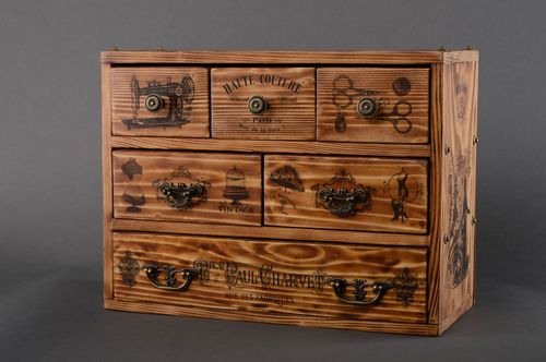 Wooden mini dresser in vintage style - MADEheart.com