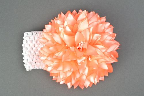 Hair strap with ribbon flower Peach Dahlia - MADEheart.com