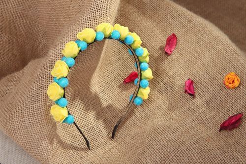 Handgemachter Haarreif mit Blumen Ukrainisch - MADEheart.com