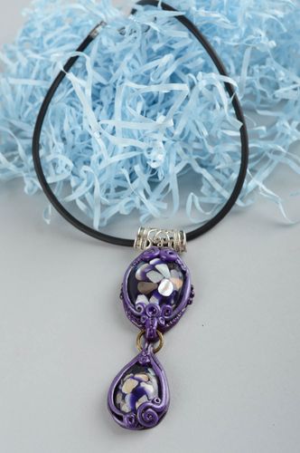 Handmade Modeschmuck Anhänger Polymer Clay Schmuck Frauen Accessoire mit Steinen - MADEheart.com