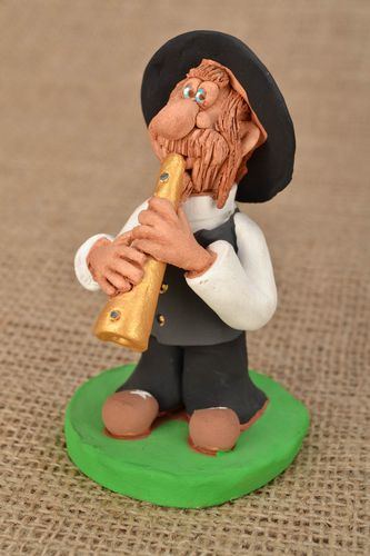 Figurine décorative en terre cuite Juif musicien - MADEheart.com