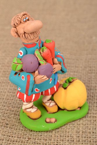 Figura de cerámica Cosecha - MADEheart.com