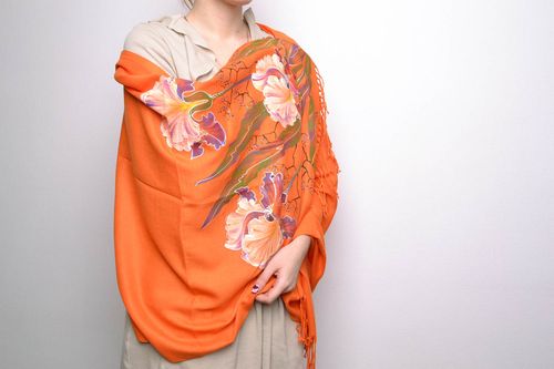 Warm orange scarf with painting - MADEheart.com
