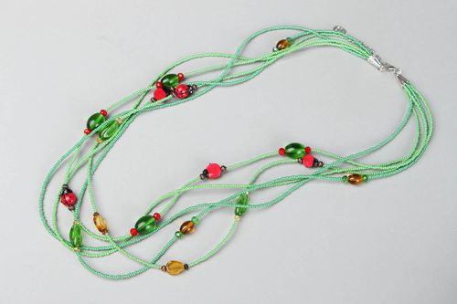 Long green beads - MADEheart.com