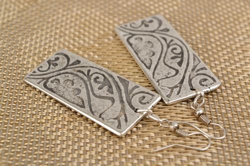 Künstler Ohrringe aus Metall - MADEheart.com