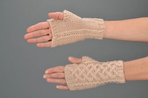 Knitted mittens Ochre - MADEheart.com