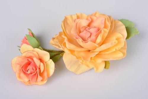 Broche Fleurs de rose orange en foamiran belle originale délicate faite main - MADEheart.com