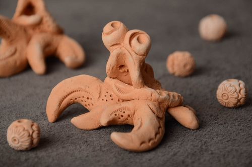 Handmade designer brown clay statuette of crab for home decor - MADEheart.com
