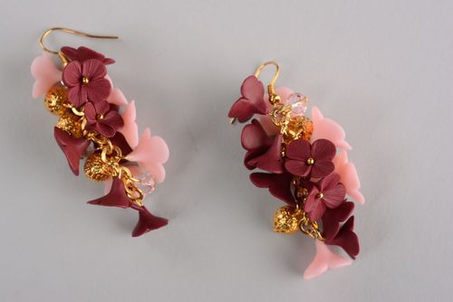 Boucles doreilles artisanales Fleurs en pâte polymère - MADEheart.com
