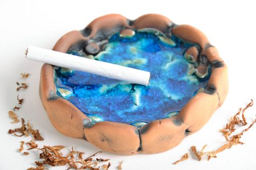 Glazed ceramic ashtray  - MADEheart.com