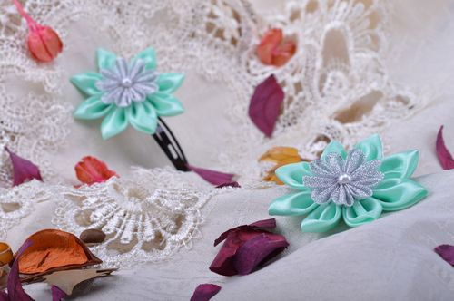Broches para el pelo originales hechos a mano 2 piezas de color menta femeninas - MADEheart.com