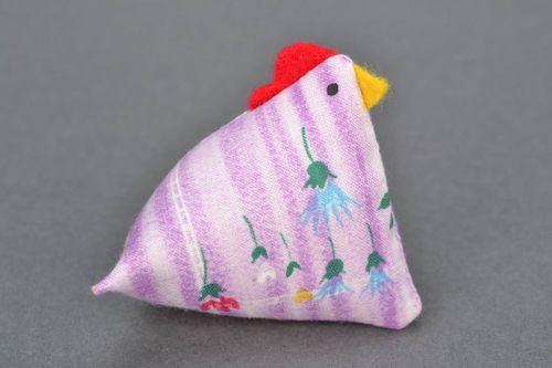 Small pincushion Chicken - MADEheart.com