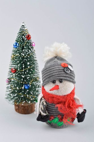 Handgemachtes Spielzeug Dekoration Weihnachten Schneemann Plüschtier originell - MADEheart.com