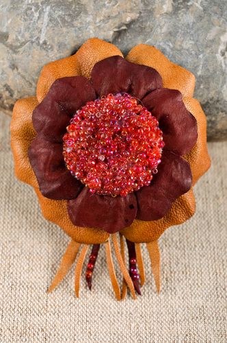 Brosche Modeschmuck handmade Blumen Brosche Leder Schmuck Frauen Geschenk - MADEheart.com