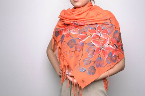 Pañuelo para el cuello de mujer hecho a mano de cachemir anaranjado con pintura largo - MADEheart.com