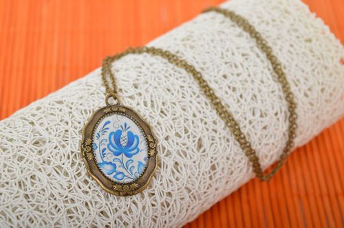 Handmade charm necklace chain necklace floral jewelry womens accessories - MADEheart.com