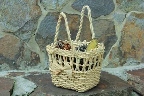 Light basket with handles - MADEheart.com