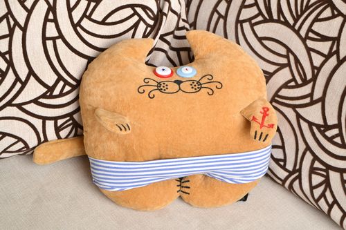 Интерьерная игрушка-подушка в виде оранжевого кота моряка из флока ручной работы - MADEheart.com