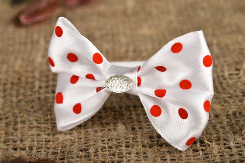 Goma para el pelo infantil blanca accesorio para niña artesanal regalo original - MADEheart.com