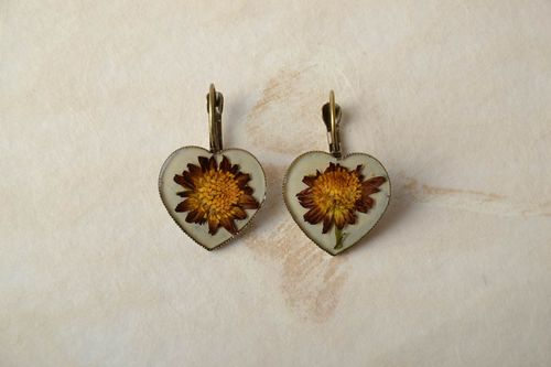Pendientes artesanales de flores naturales - MADEheart.com