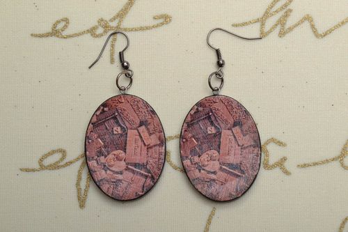 Decoupage wooden earrings - MADEheart.com