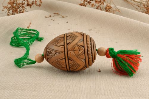 Pingente de interior na forma de um ovo de Páscoa - MADEheart.com