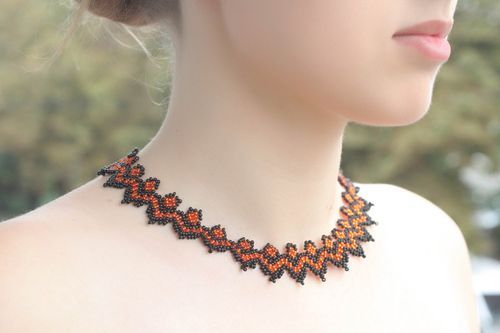 Necklace woven of Czech beads - MADEheart.com