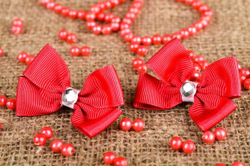 Rote Schleifen Haarspangen handmade originelles Geschenk Haarschmuck für Mädchen - MADEheart.com