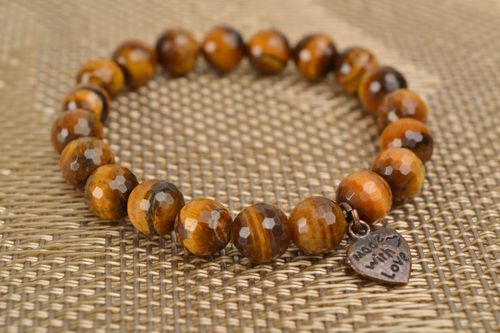 Handmade Armband mit echtem Stein - MADEheart.com