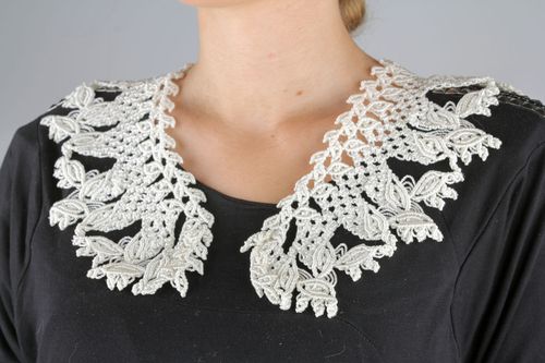 Handmade white collar - MADEheart.com