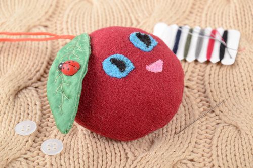 Handmade small needle bed round cute interior pendant stylish home decor - MADEheart.com
