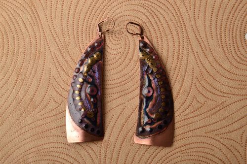 Lange Ohrringe aus Kupfer - MADEheart.com