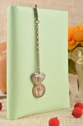 Marcador de páginas hecho a mano regalo original marcapáginas para libros - MADEheart.com