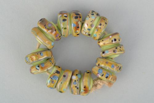 Glass beads for creation of a bracelet - MADEheart.com