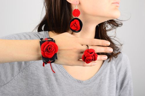 Handmade leather jewelry leather ring leather earrings vintage leather bracelet - MADEheart.com
