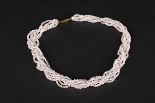 Колье из бисера украшение ручной работы ожерелье из бисера белое плетеное - MADEheart.com