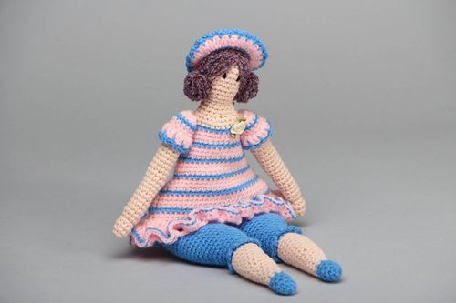 Künstlerische Puppe aus Textil - MADEheart.com