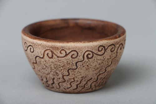 Petit bol en terre cuite fait main - MADEheart.com