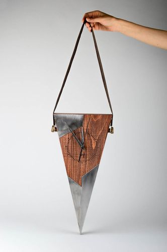 Lorologio di legno da parete fatto a mano in stile  originale decoro casa - MADEheart.com