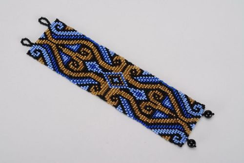 Bracelet made of Czech beads - MADEheart.com